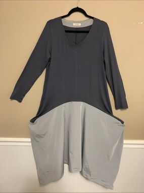 Luukaa Women’s Anthracite Size 12//14 Two-Tone Grey’s Asymmetrical V-Neck Dress